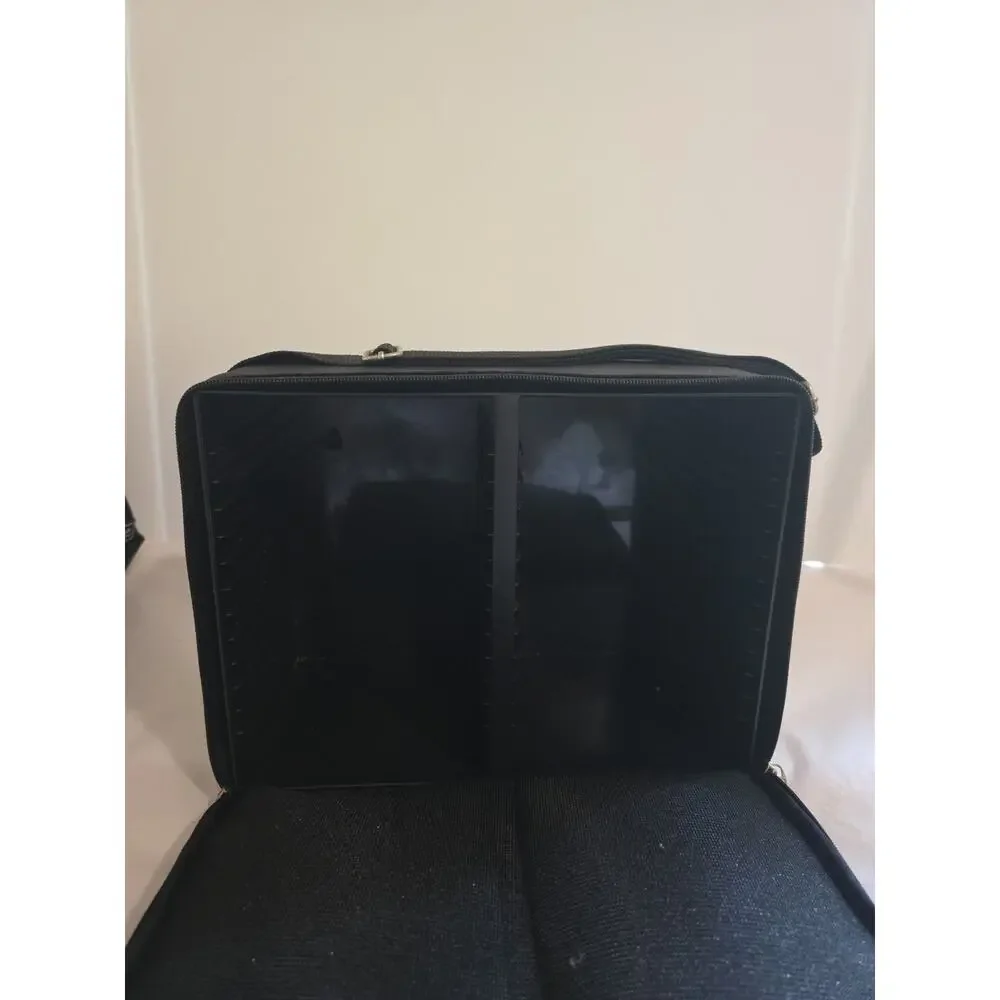 Conductor Series 30 CD (jewel/DJ) Carrying Case Black Nylon Zipper w/ strap- GUC